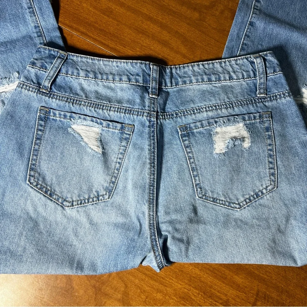 Flamingals | Women’s Jeans | Size M | Crop Ripped Raw Hem | Distressed Mom Pants - Picture 9 of 9